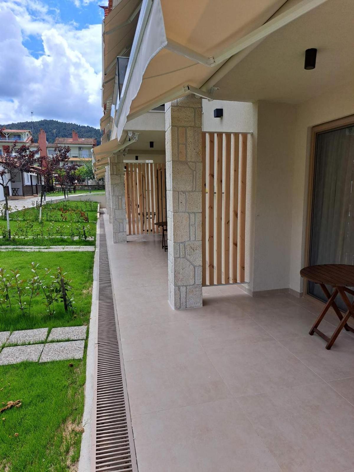 Haus Platanos Apartments & Bungalows By The Sea Vurvurú Kültér fotó